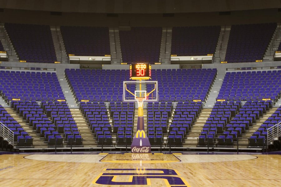 LSU center court view at the PMAC.