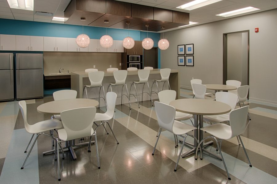 Clean and white breakroom at Lamar Knoxville